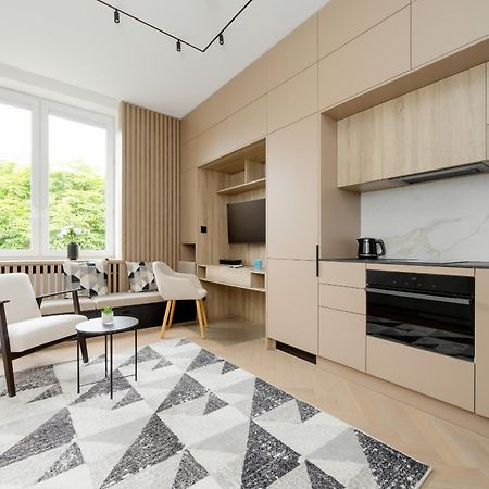 Przytulne Studio W Zielonej Okolicy Srodmiescia By Noclegi Renters Βαρσοβία Εξωτερικό φωτογραφία